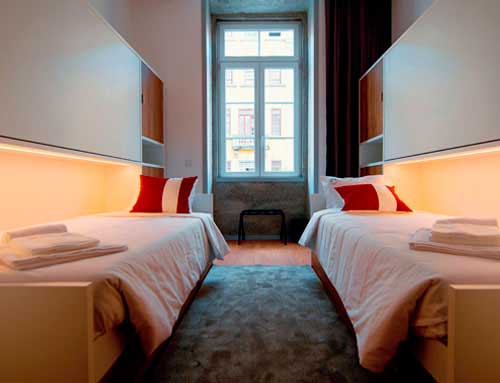 Quarto Duplos